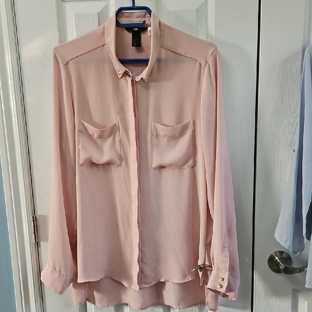 H&M Shirt Button Down Color Pink Size 12